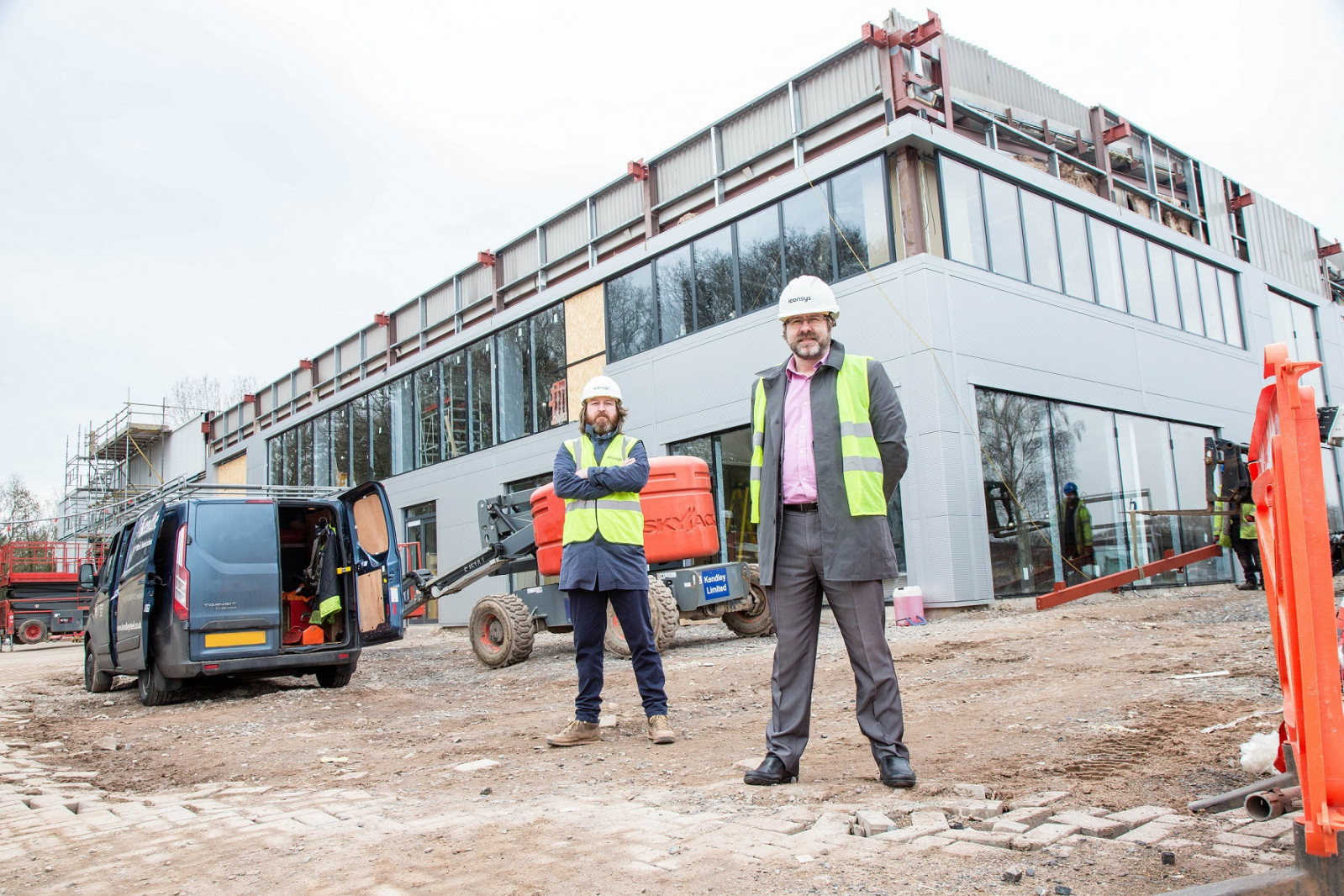 iconsys appoints ex ABB head of marine Tim Munn to...