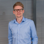 SIMON GRAINGER